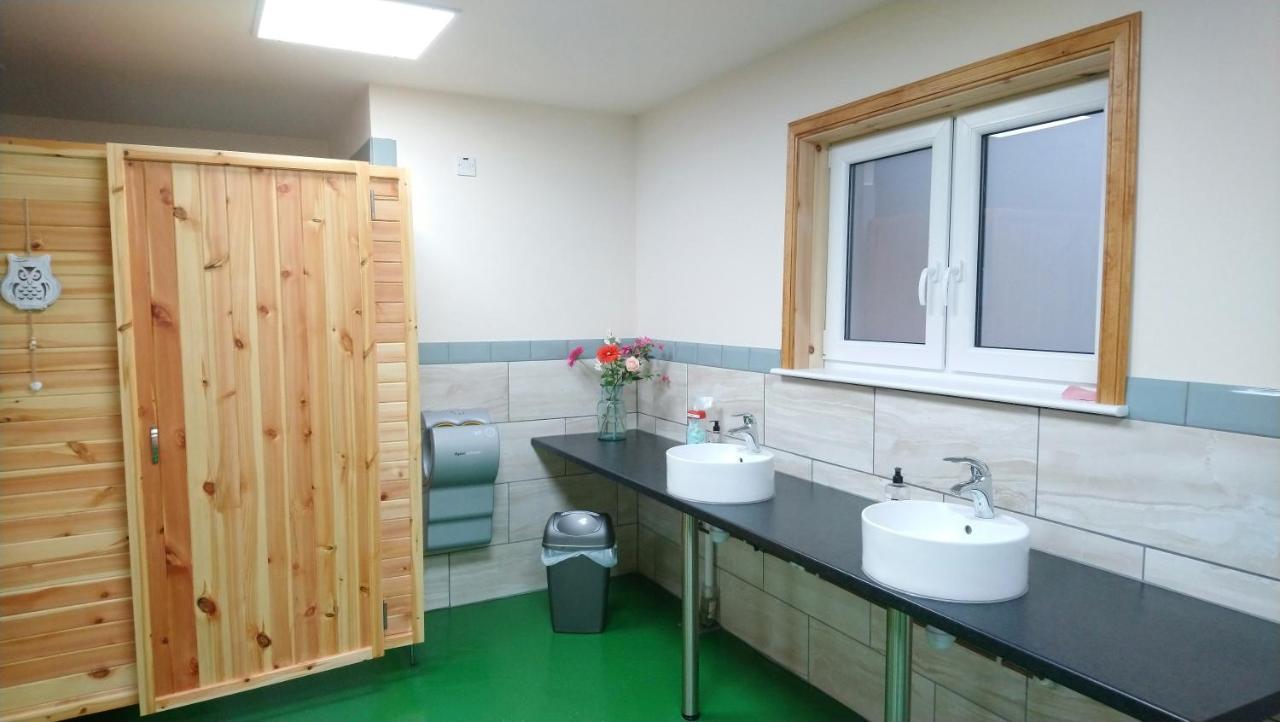 Camping Pod Heaven Brackla Exterior photo