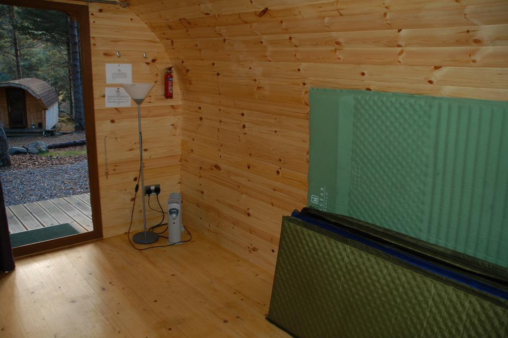 Camping Pod Heaven Brackla Exterior photo